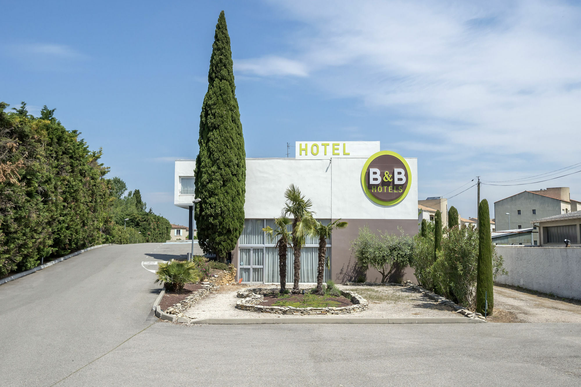 B&B Hôtel ORANGE - Échangeur A7 A9 Orange (Vaucluse) Exterior foto